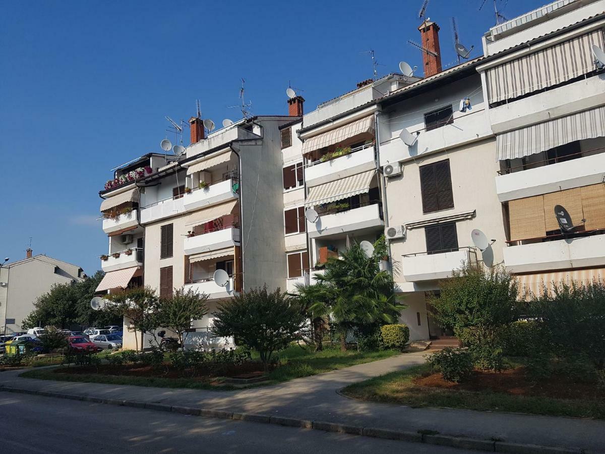 Apartment Maria Пореч Екстериор снимка